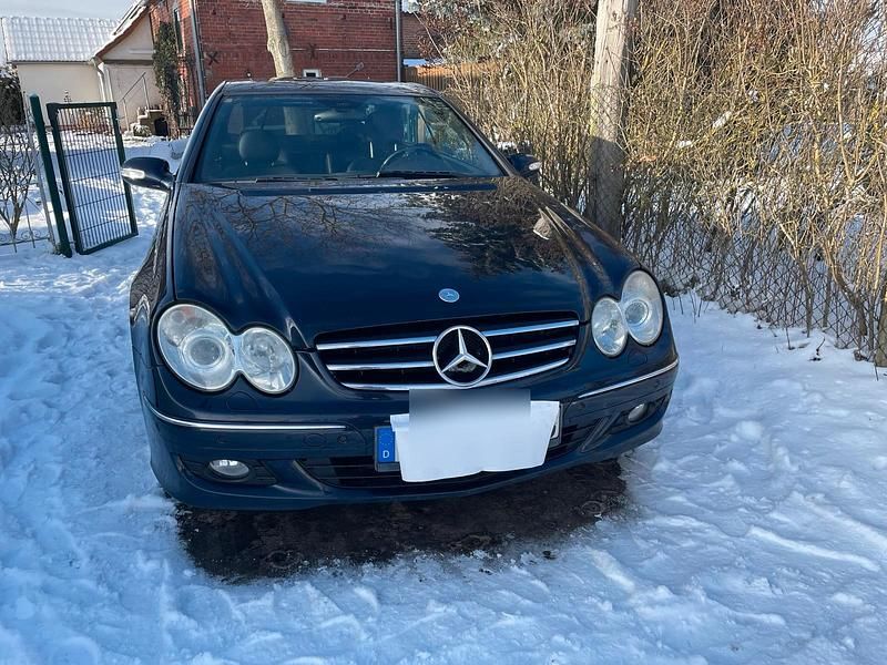 Blau Gebraucht 2006 Mercedes E350 Coupé | 6.000 € (Fairer Preis) - Bild 1/4