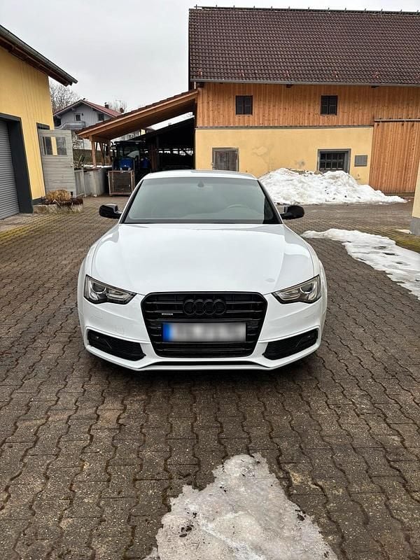 Gebraucht Audi A5 218 PS (160 kW) 2016 Weiß Coupé