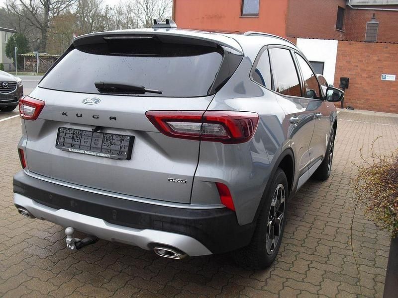 Gebraucht Ford Kuga Active 152 PS (111 kW) 2024 Silber SUV