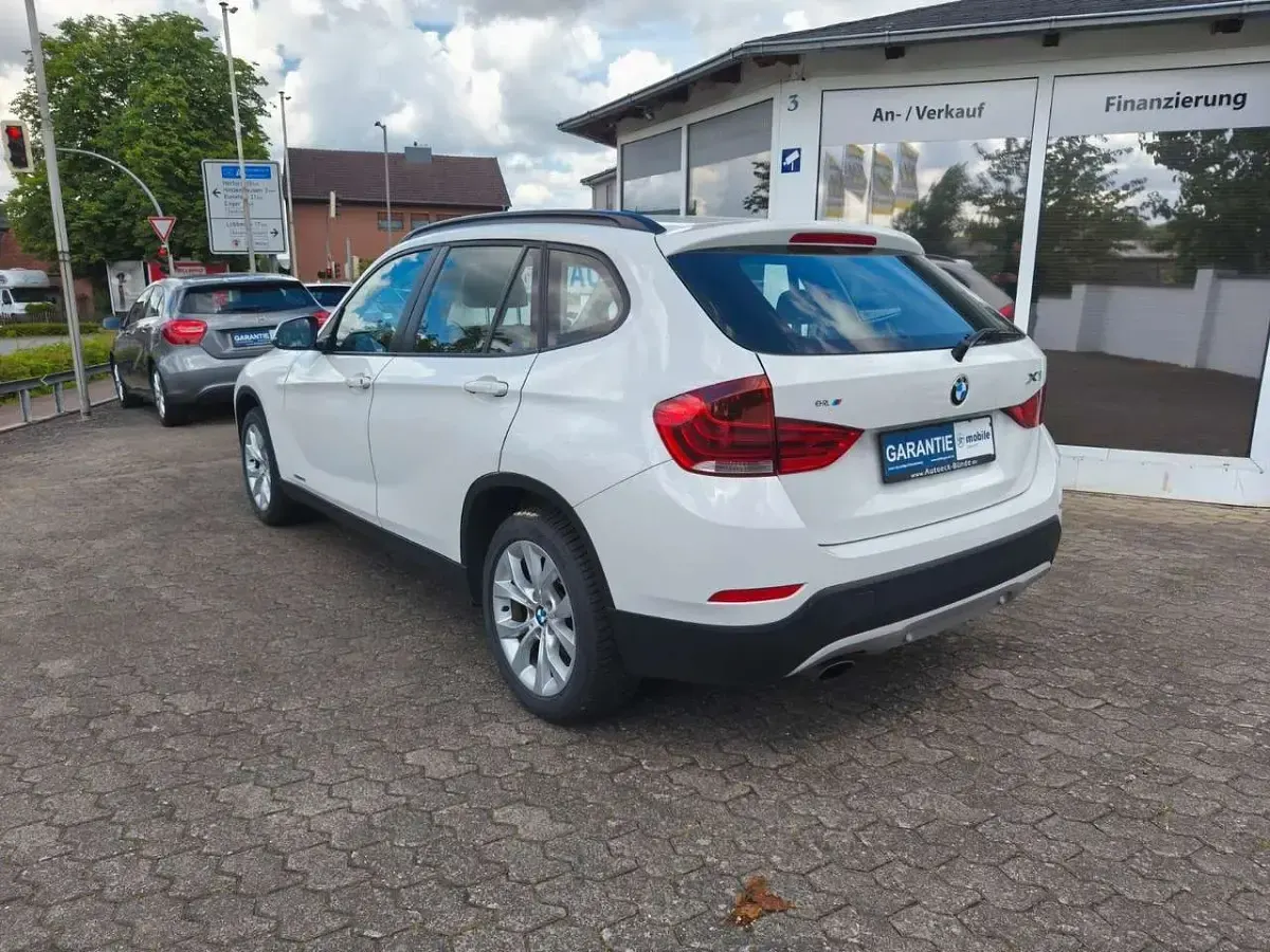 Gebraucht BMW X1 150 PS (110 kW) 2014 Weiß SUV