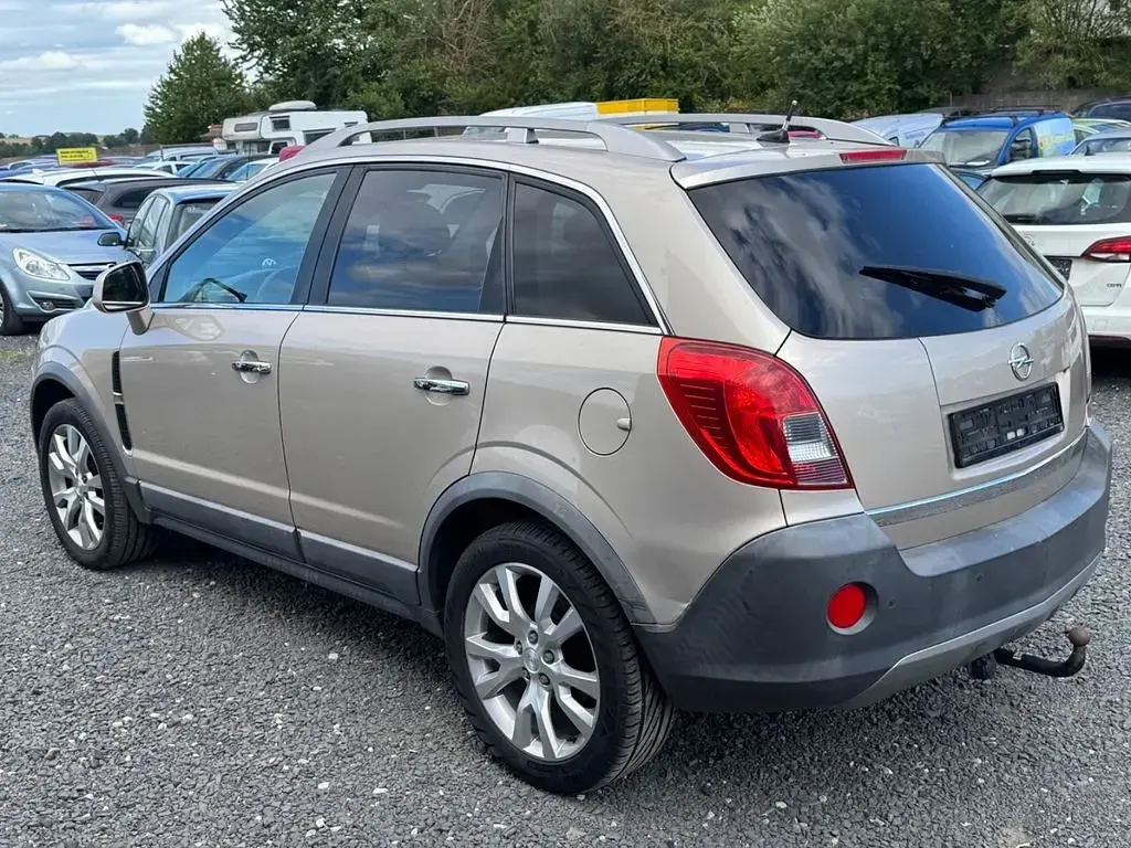 Gebraucht Opel Antara Cosmo 163 PS (119 kW) 2013 Gold SUV