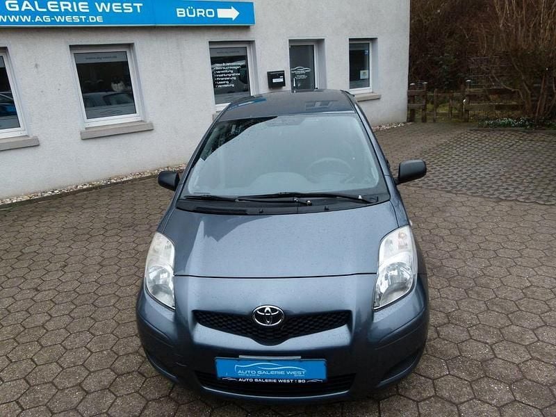 Gebraucht Toyota Yaris Cool 101 PS (74 kW) 2009 Blau Kleinwagen