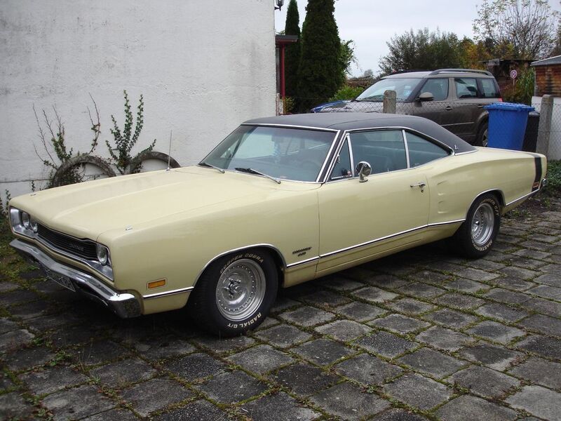 Beige Gebraucht 1969 Dodge Coronet Coupé | 32.900 € - Bild 1/4