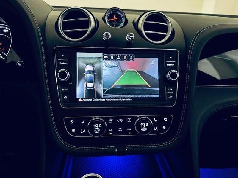 Gebraucht Bentley Bentayga 435 PS (319 kW) 2017 Silber SUV