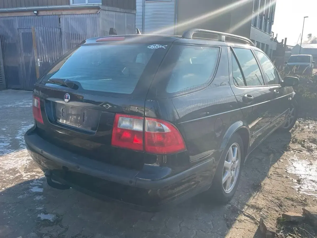 Second-hand Saab 9-5 150 CP (110 kW) 2003 Negru Break