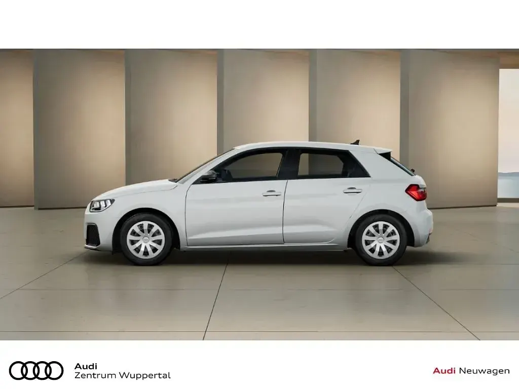 Gebraucht Audi A1 Sportback Basis 95 PS (69 kW) 2026 Weiss Kleinwagen