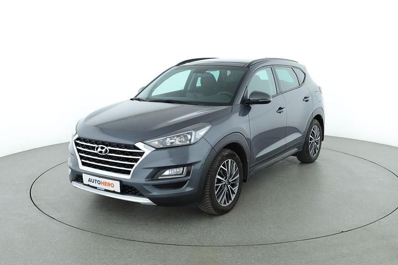Grau Gebraucht 2019 Hyundai Tucson Premium SUV | 21.490 € (Fairer Preis) - Bild 1/3