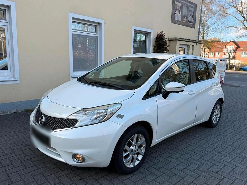 Gebraucht Nissan Note Acenta+ 80 PS (58 kW) 2014 Weiß Kleinwagen