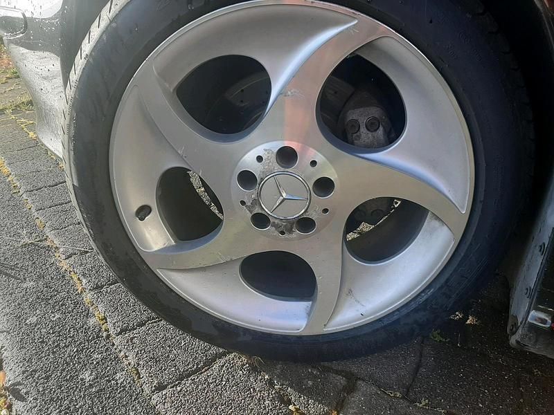 Second-hand Mercedes SL350 2006 Negru Cabrio