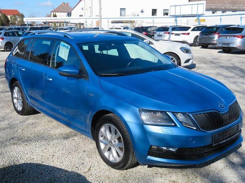 Gebraucht Skoda Octavia Drive 116 PS (85 kW) 2017 Denimblau metallic Kombi