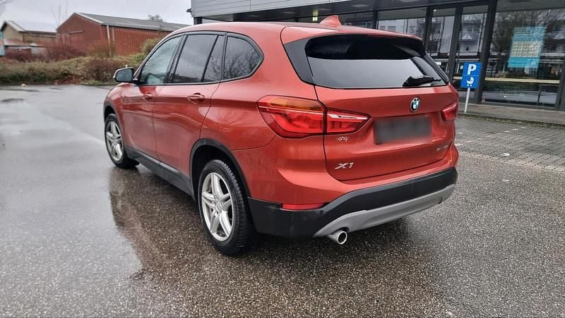 Second-hand BMW X1 140 CP (102 kW) 2019 Portocaliu SUV