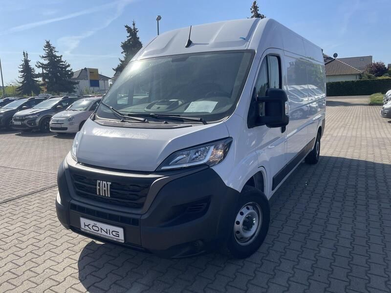 Weiß Gebraucht 2023 Fiat Ducato Van | 23.999 € (Superpreis) - Bild 1/4