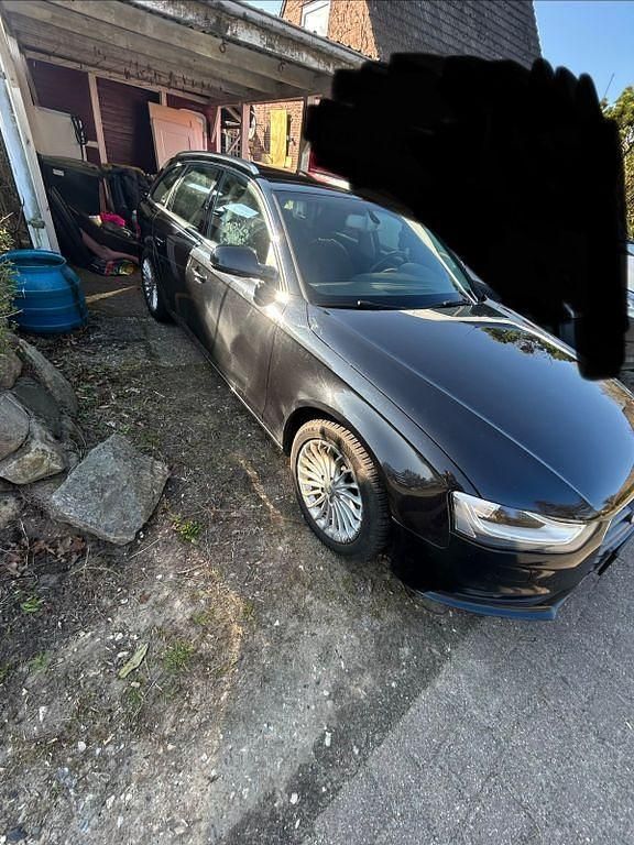 Gebraucht Audi A4 Attraction 150 PS (110 kW) 2013 Schwarz Kombi