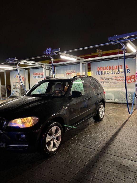 Schwarz Gebraucht 2008 BMW X5 Performance SUV | 8.990 € (Superpreis) - Bild 1/4