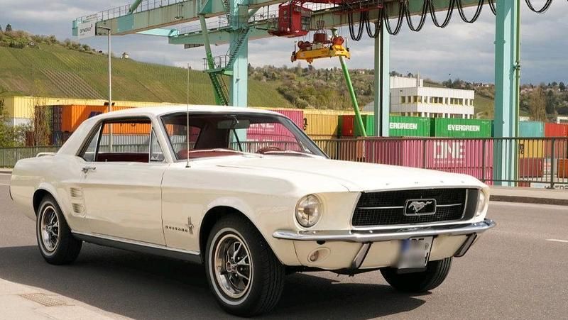 Weiß Gebraucht 1967 Ford Mustang Coupé | 29.900 € - Bild 1/4