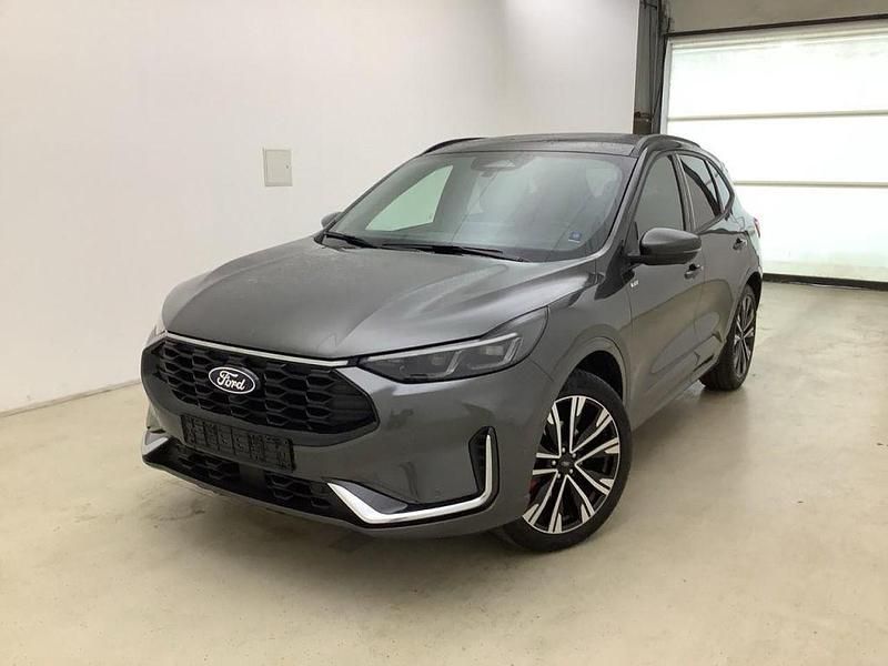 Gebraucht Ford Kuga 152 PS (111 kW) 2025 Magneticgrau (metallic) (metallic) SUV