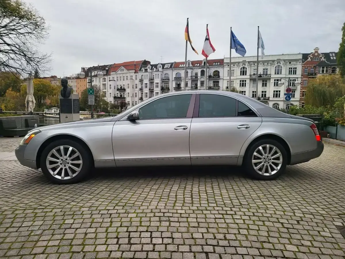 Gebraucht Maybach 57 551 PS (405 kW) 2008 Himalayas/nayarite bi colour Limousine