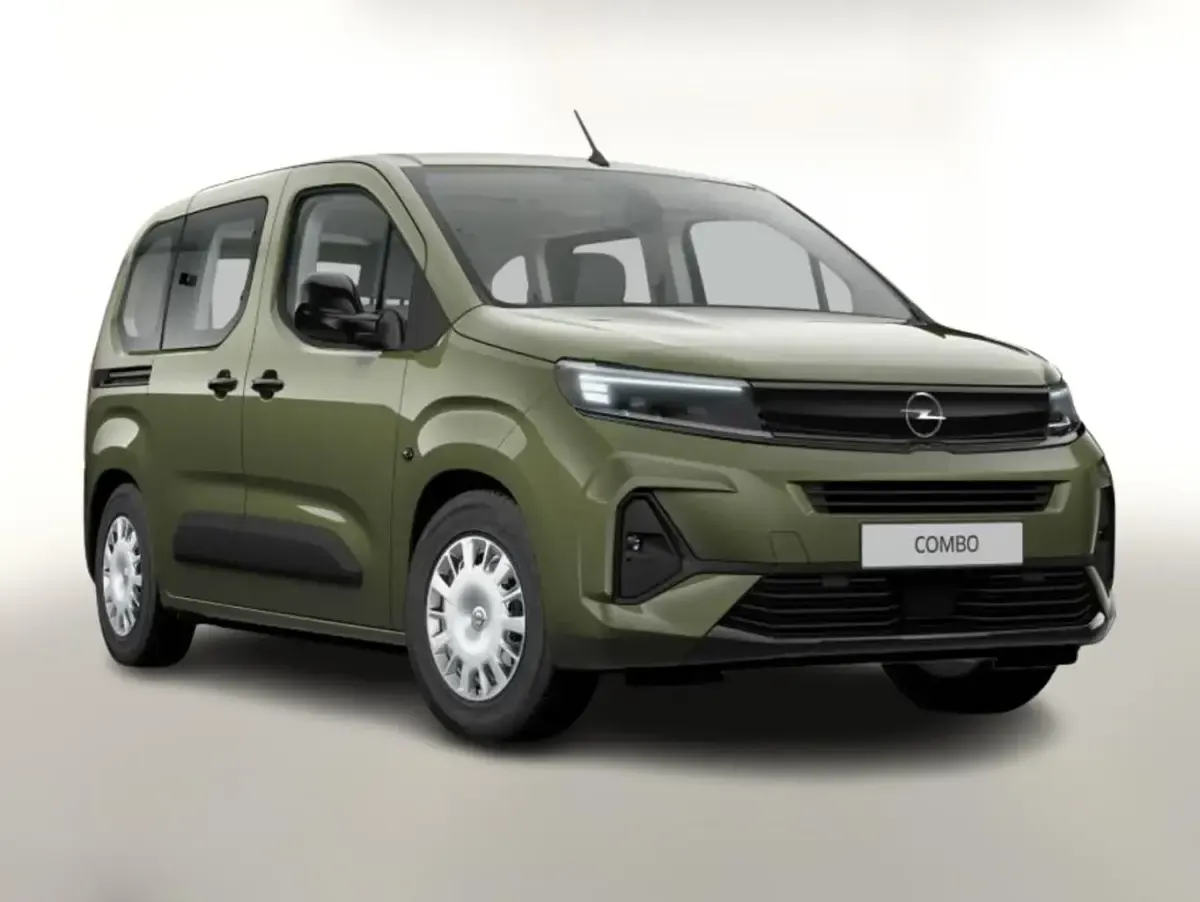 Gebraucht Opel Combo 102 PS (75 kW) 2025 Van / Kleinbus