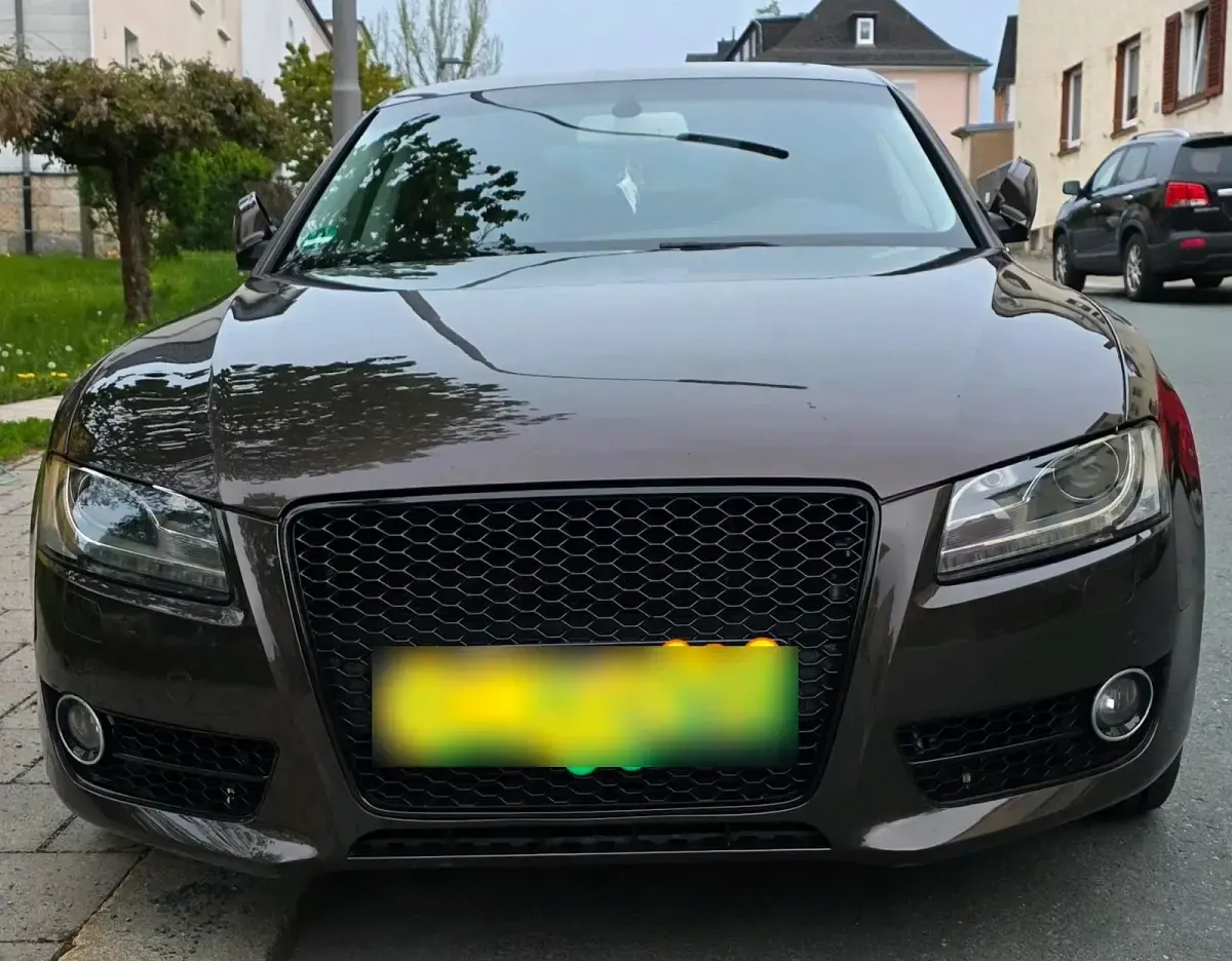 Gebraucht Audi A5 2011 Braun Coupé