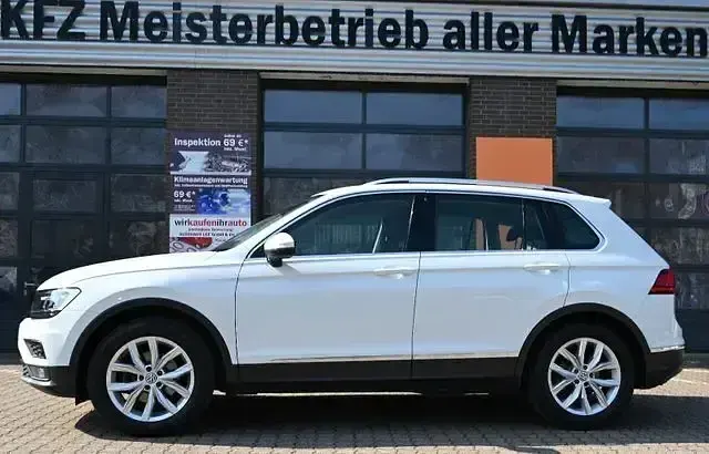 Gebraucht VW Tiguan Highline 150 PS (110 kW) 2020 Weiß SUV