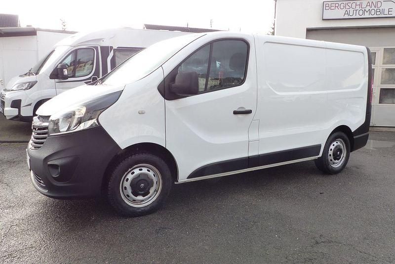 Gebraucht Opel Vivaro 121 PS (88 kW) 2019 Weiß Van / Kleinbus