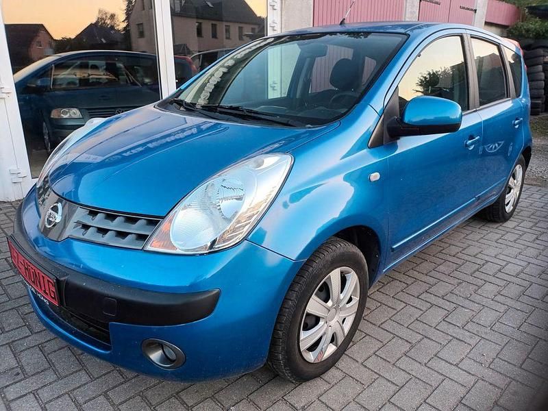 Blau Gebraucht 2007 Nissan Note Acenta Van / Kleinbus | 3.390 € (Fairer Preis) - Bild 1/4