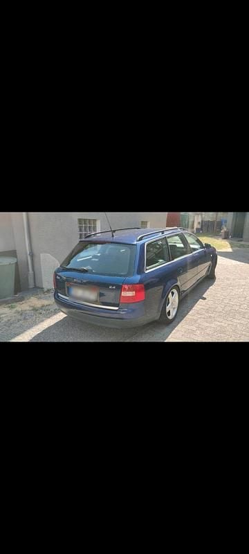 Usata Audi A6 178 CV (130 kW) 2000 Blu Station wagon