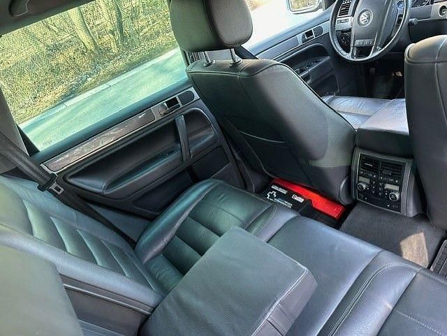 Gebraucht VW Touareg 224 PS (164 kW) 2007 Silber SUV