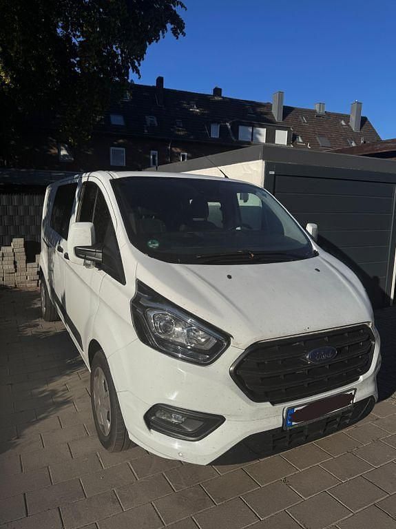 Weiß Gebraucht 2019 Ford Transit Custom Van / Kleinbus | 17.000 € (Teuer) - Bild 1/4