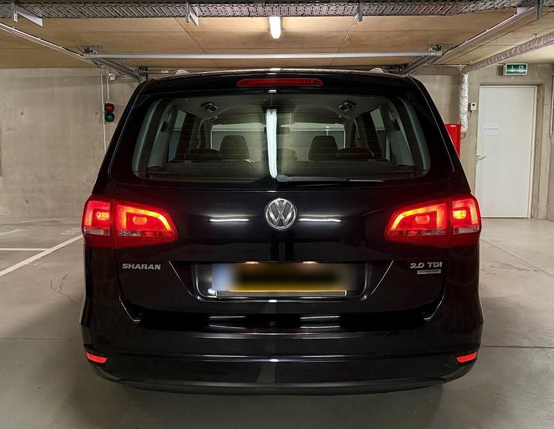 Gebraucht VW Sharan Highline 170 PS (125 kW) 2012 Schwarz Van / Kleinbus