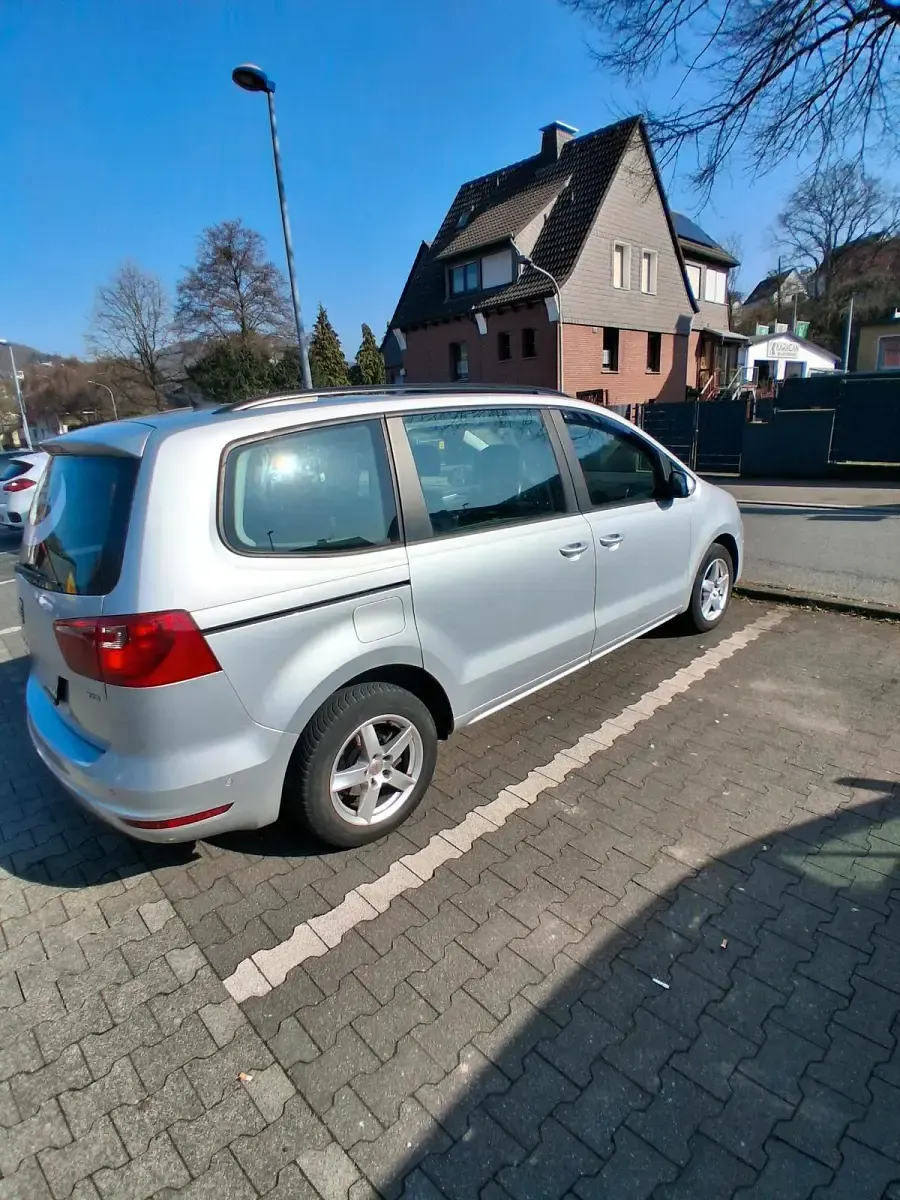 Gebraucht Seat Alhambra 140 PS (102 kW) 2013 Silber Van / Kleinbus