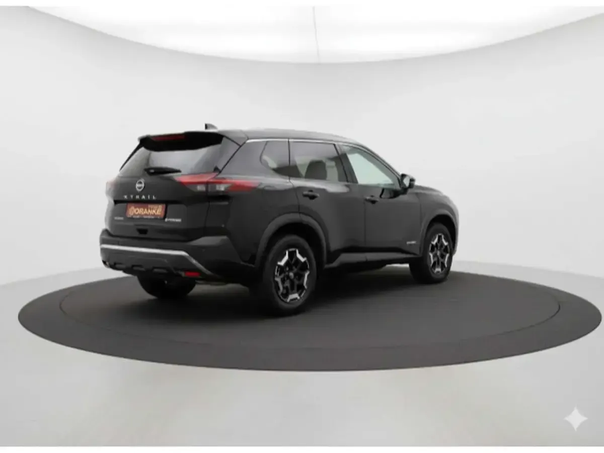 Gebraucht Nissan X-Trail 213 PS (156 kW) 2026 Black pearl SUV