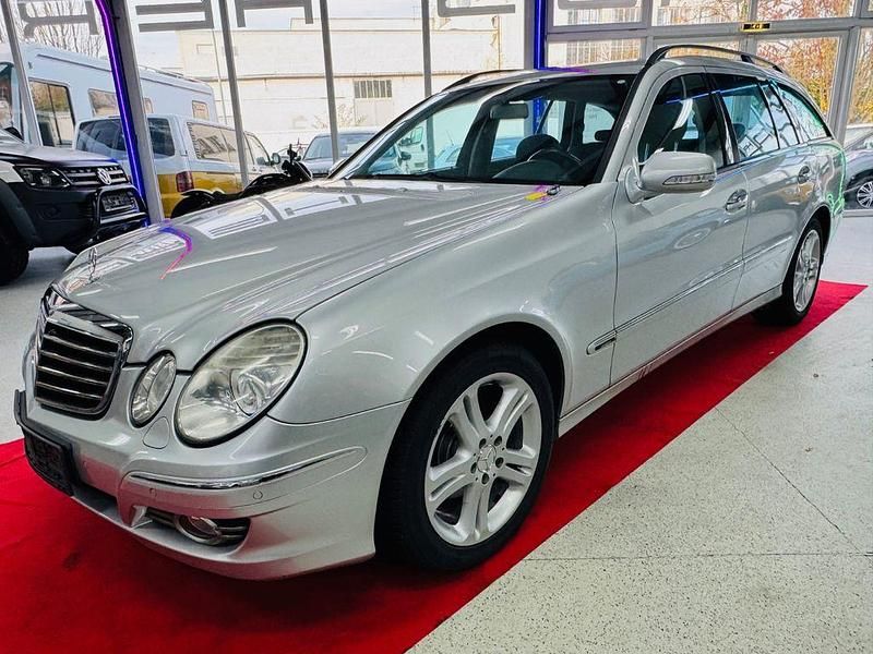 Gebraucht Mercedes E200 184 PS (135 kW) 2007 Silber Kombi