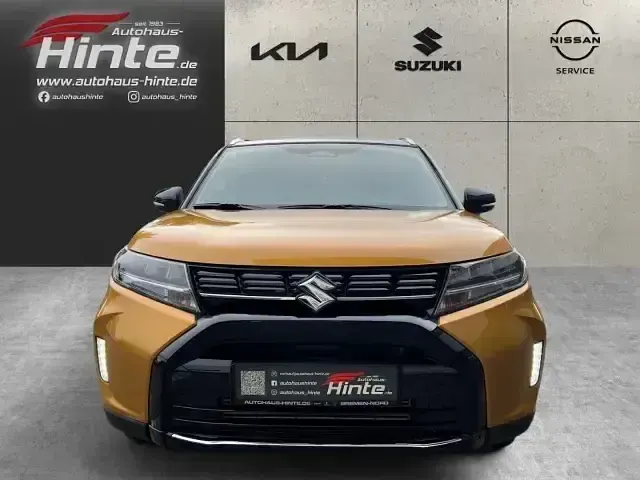Neu Suzuki Vitara Comfort+ 110 PS (80 kW) 2025 Gelb SUV