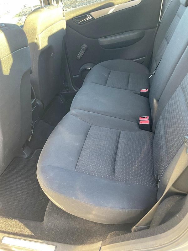 Gebraucht Mercedes B200 140 PS (102 kW) 2005 Van / Kleinbus