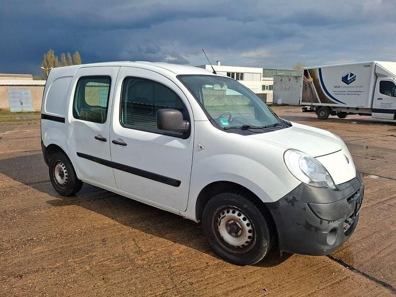 Gebraucht Renault Kangoo Rapid Extra 86 PS (63 kW) 2011 Weiß Van / Kleinbus