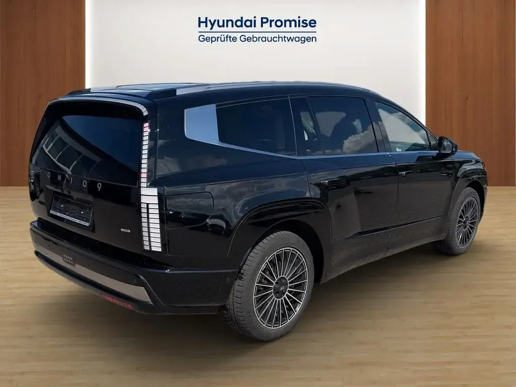 Gebraucht Hyundai Ioniq 9 225 kW (307 PS) 2025 Schwarz SUV