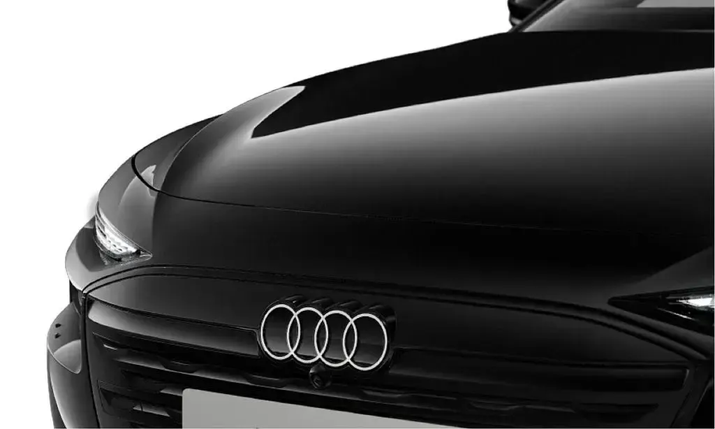 Gebraucht Audi e-tron Sportback Performance 269 kW (367 PS) 2025 Mythosschwarz metallic SUV