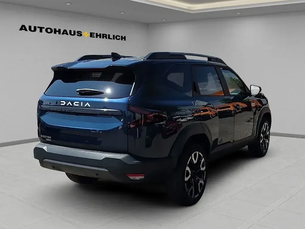 Neu Dacia Bigster Journey 158 PS (116 kW) 2026 Blau SUV