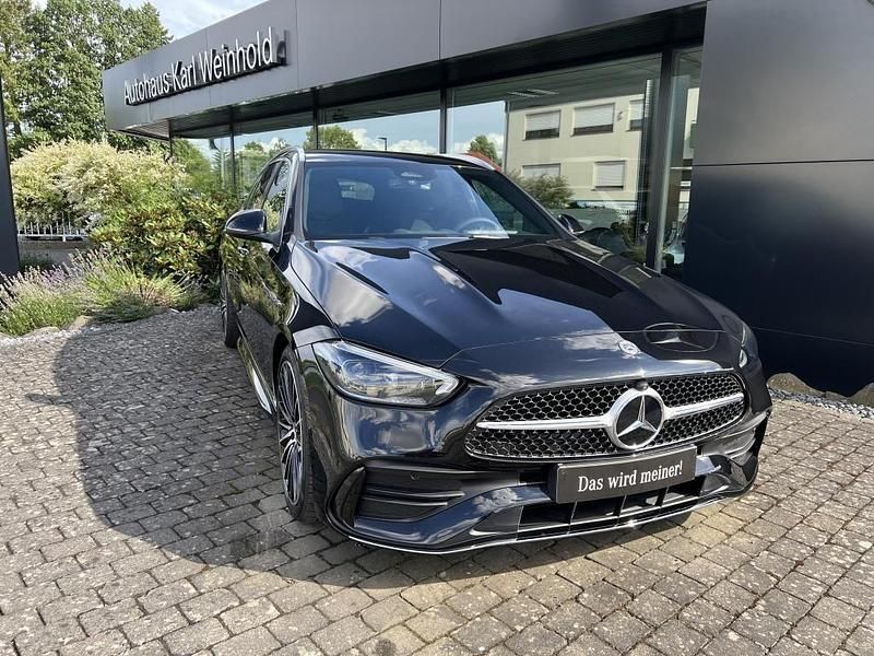 Gebraucht Mercedes C180 AMG 170 PS (125 kW) 2024 Schwarz Limousine