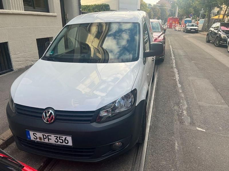 Weiß Gebraucht 2011 VW Caddy Van / Kleinbus | 5.999 € (Guter Preis) - Bild 1/4