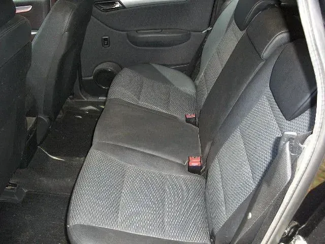Gebraucht Mercedes B180 116 PS (85 kW) 2011 Schwarz Van / Kleinbus