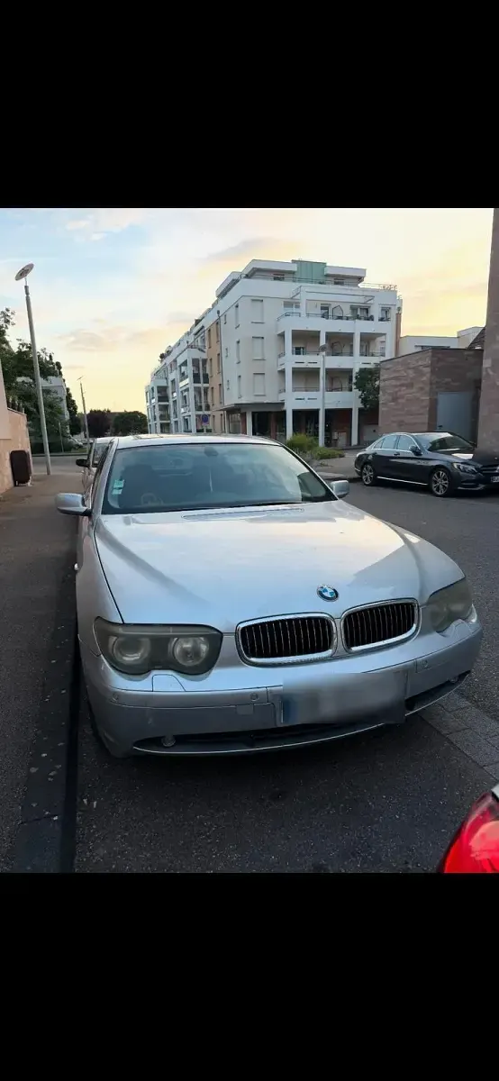 Gebraucht BMW 730 218 PS (160 kW) 2003 Grau Limousine