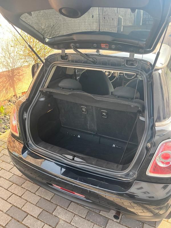 Gebraucht Mini ONE 97 PS (71 kW) 2013 Schwarz Kleinwagen