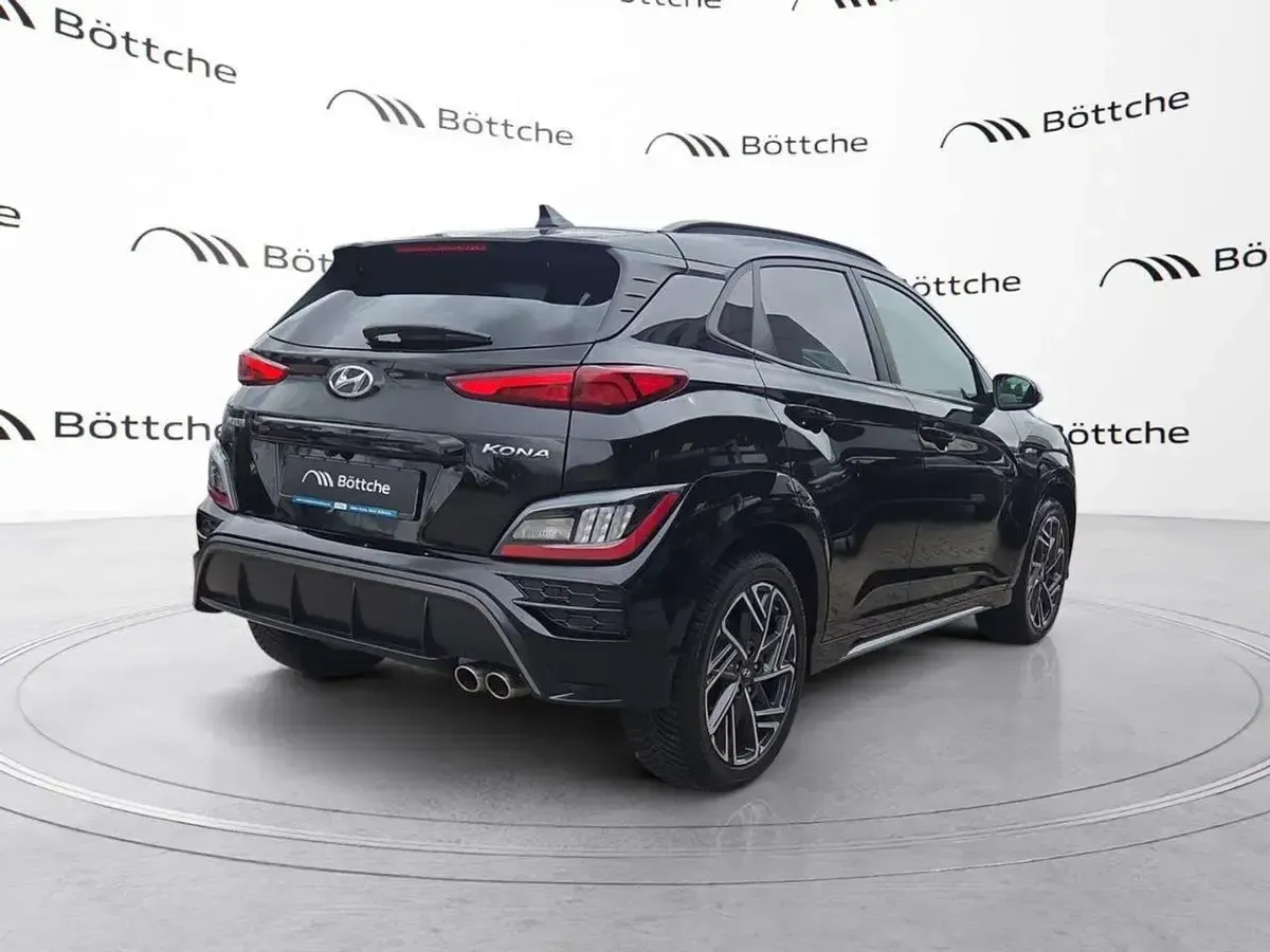 Gebraucht Hyundai Kona N Line 199 PS (146 kW) 2022 Phantom black / mic SUV
