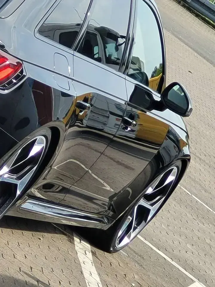 Gebraucht Audi RS4 Competition 450 PS (330 kW) 2024 Schwarz Kombi