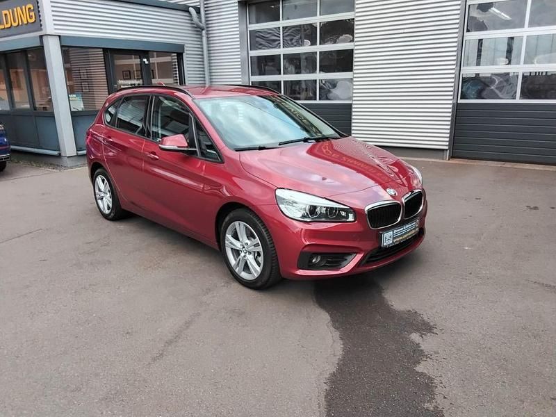 Gebraucht BMW 225 Advantage 231 PS (169 kW) 2016 Rot Kombi