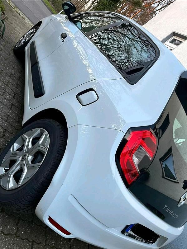 Gebraucht Renault Twingo SE 65 PS (47 kW) 2019 Weiß Kleinwagen