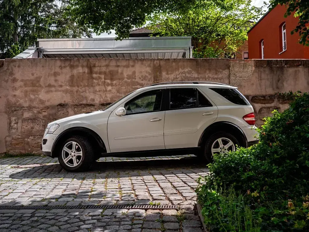 Gebraucht Mercedes ML280 190 PS (139 kW) 2008 Weiß SUV