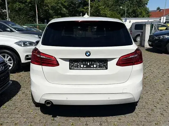 Gebraucht BMW 216 Active Tourer Basis 116 PS (85 kW) 2016 Andere Van / Kleinbus